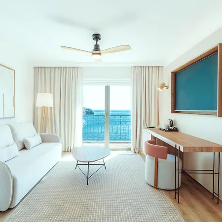 Dreams Madeira Resort Spa & Marina Canical  Exterior photo