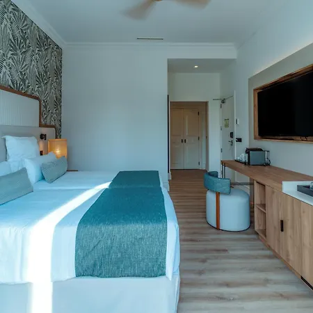 Dreams Madeira Resort Spa & Marina Canical  Exterior photo